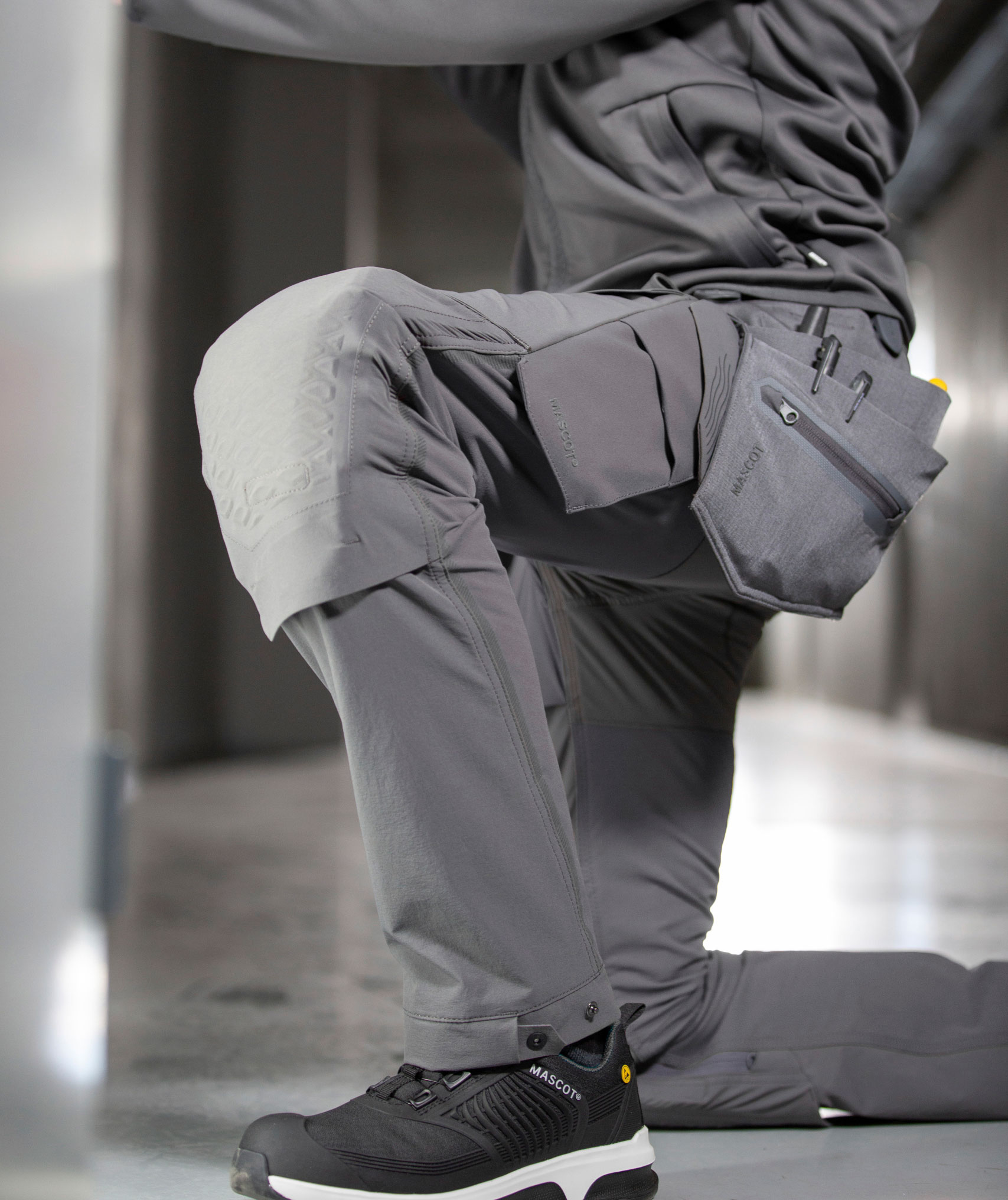 Mascot Customized l&ouml;st h&auml;ngande elektrikerfickor