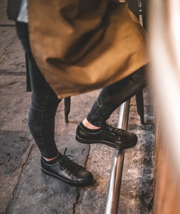 Shoes For Crews Old School Low-Rider IV work shoes, Black