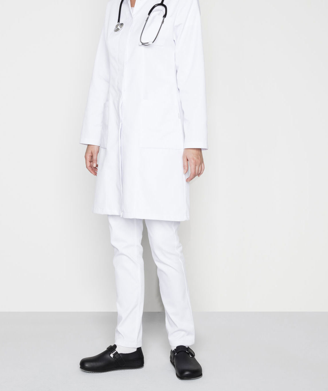 Birkenstock Linz Super Grip Regular Fit work shoes, Black