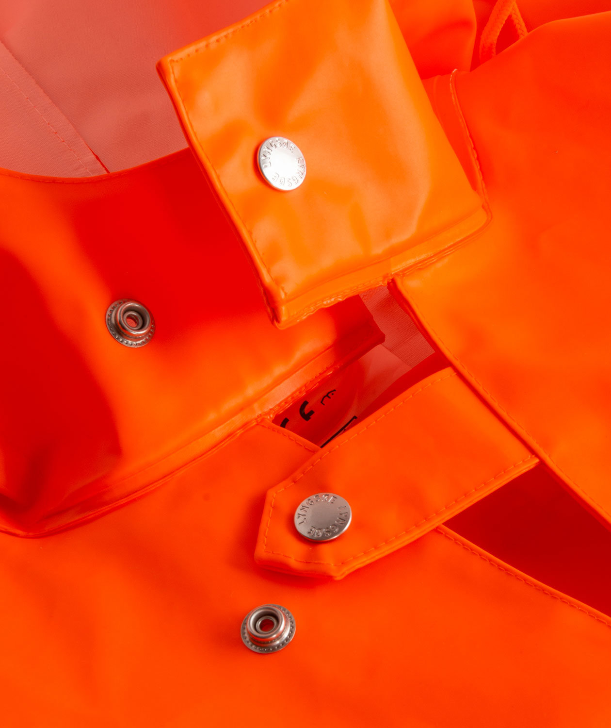 Lyngs&oslash;e PVC regnbusseronne