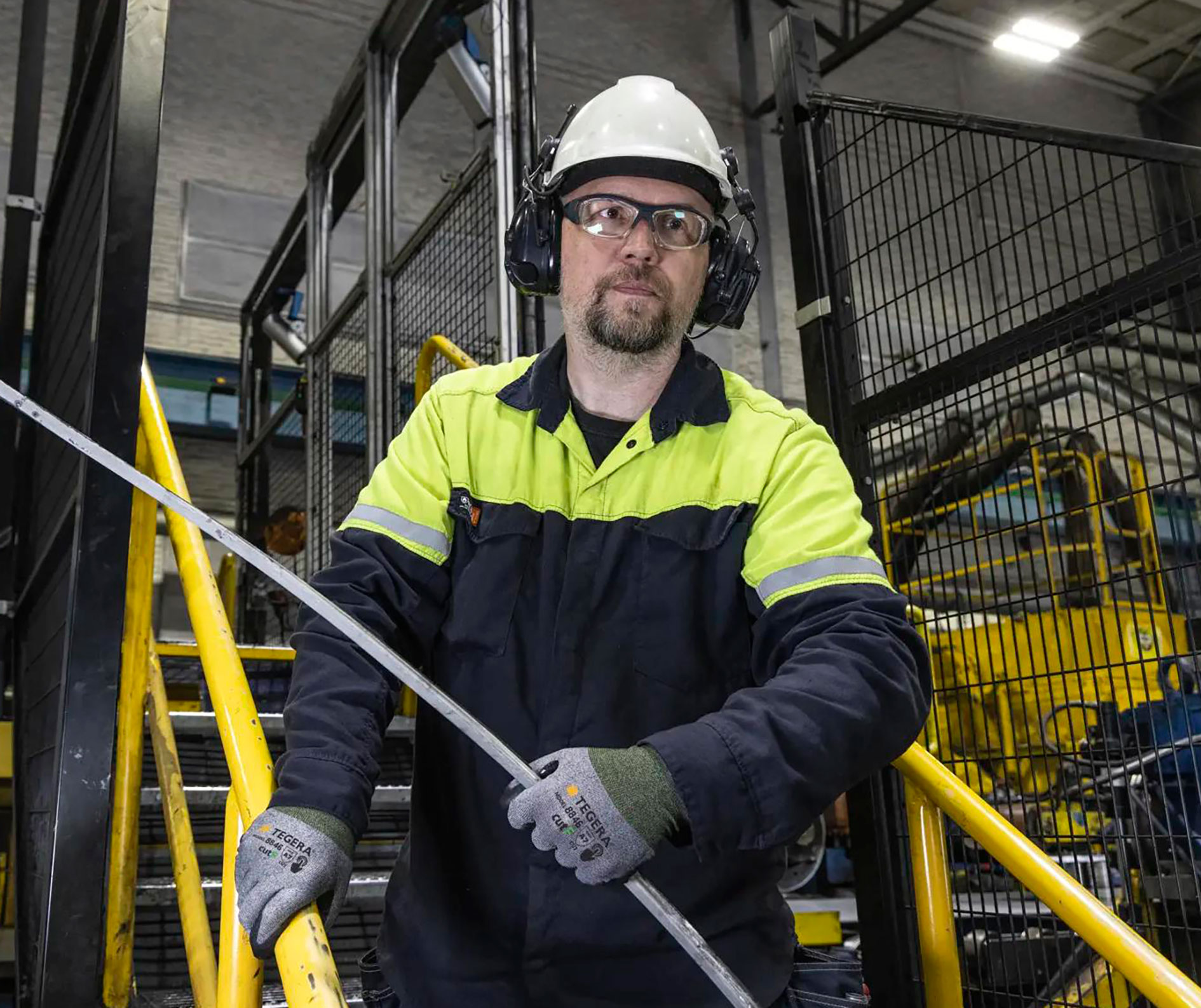 Tegera 8846 cut protection gloves Cut F, Black, large image number 2