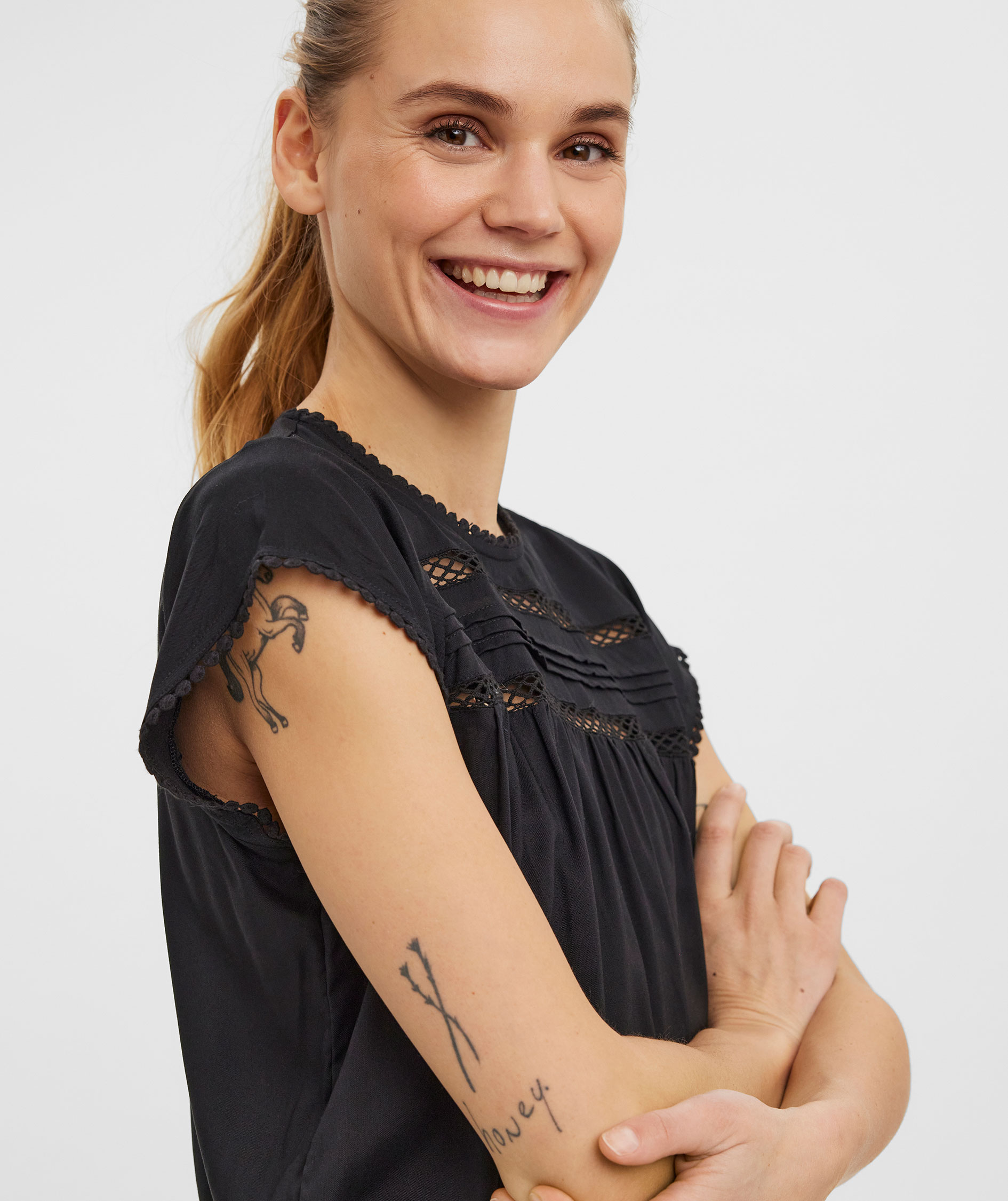 Vero Moda VMDEBBIE PLEAT women's blouse, Black, large image number 4