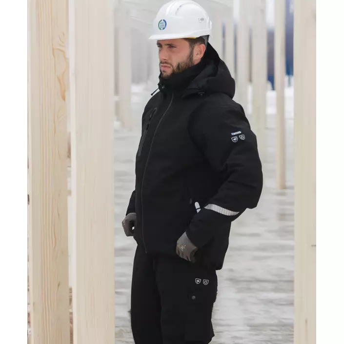 Lyngsøe vinterjacka full stretch, Svart, large image number 1