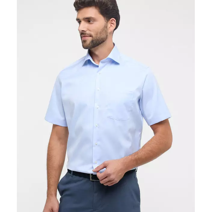 Eterna Cover Modern fit short-sleeved shirt, Light blue, large image number 1