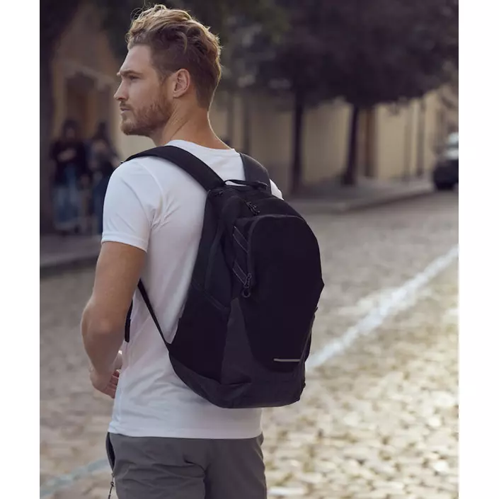 Clique 2.0 Rucksack 28L, Schwarz, Schwarz, large image number 1