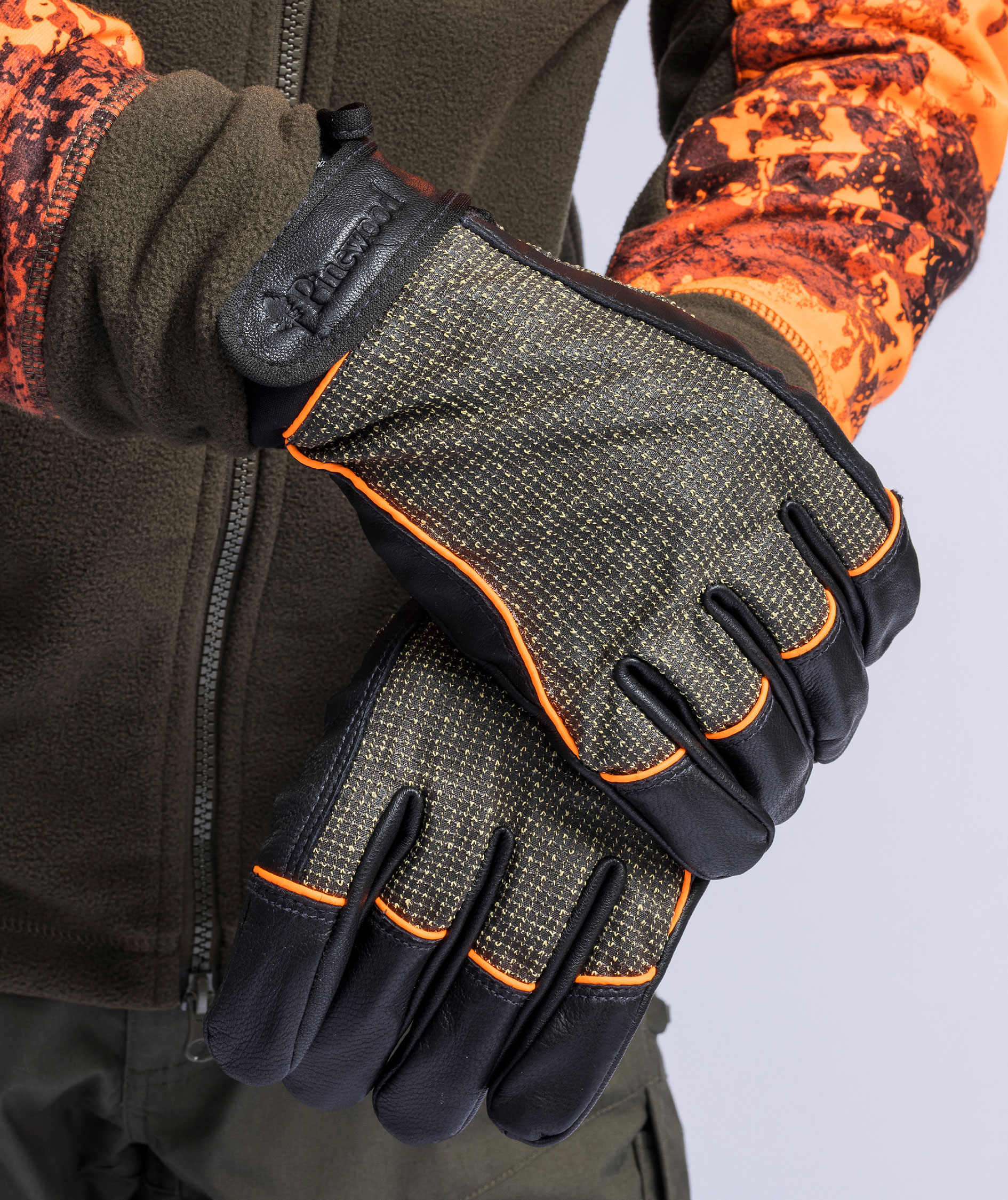 Pinewood Furudal Resist handsker