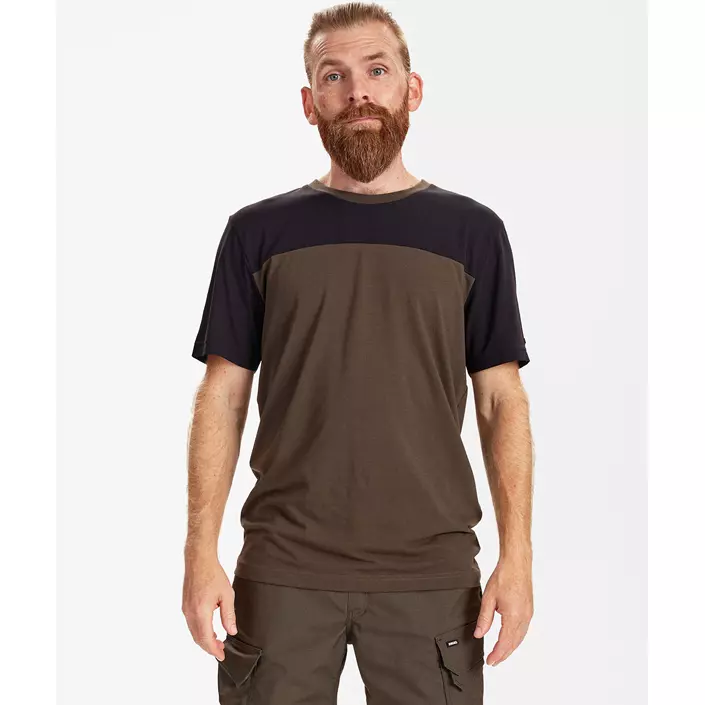 Engel Entire T-shirt, Forest Green/Black, large image number 1