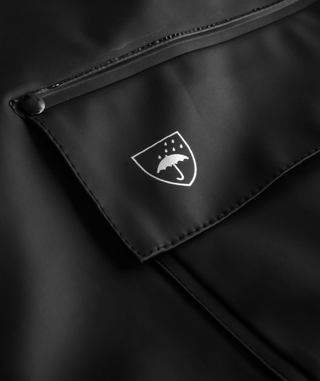 Lyngs&oslash;e PU/PVC rain jacket, Black, large image number 2