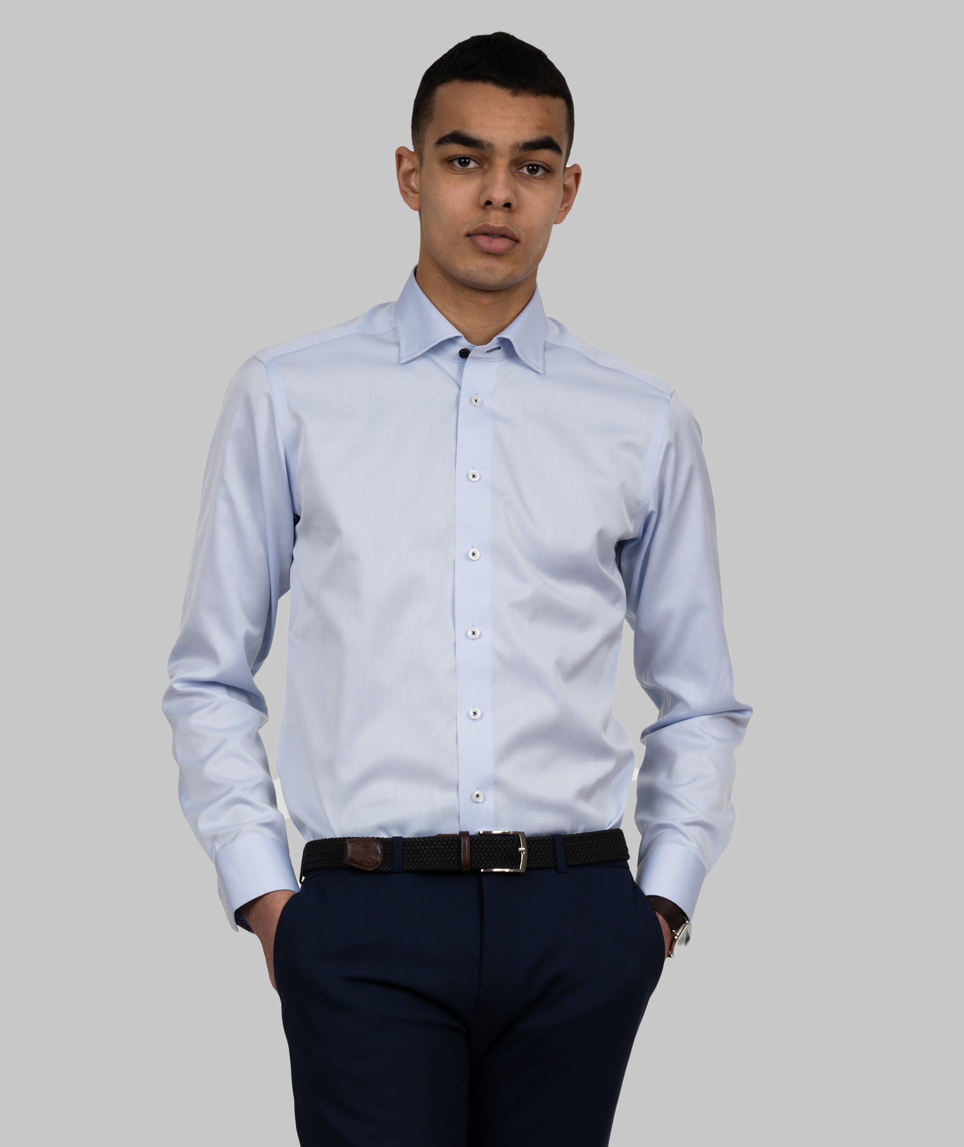 J. Harvest & Frost Twill Red Bow 122 slim fit skjorta