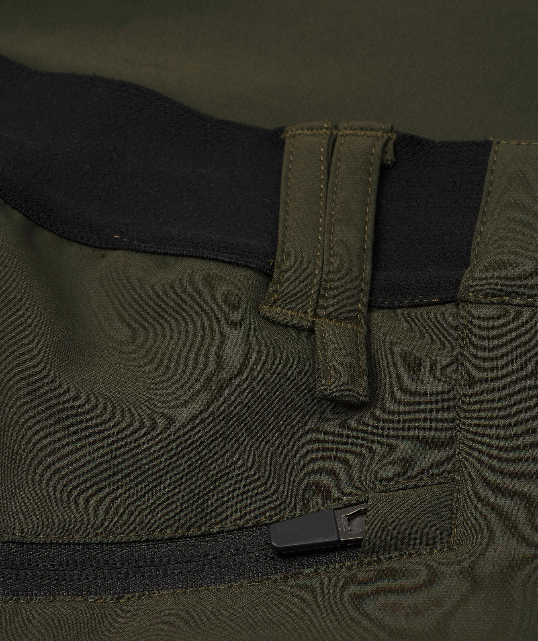 ID CORE stretch shorts, Olivgr&ouml;n, large image number 5