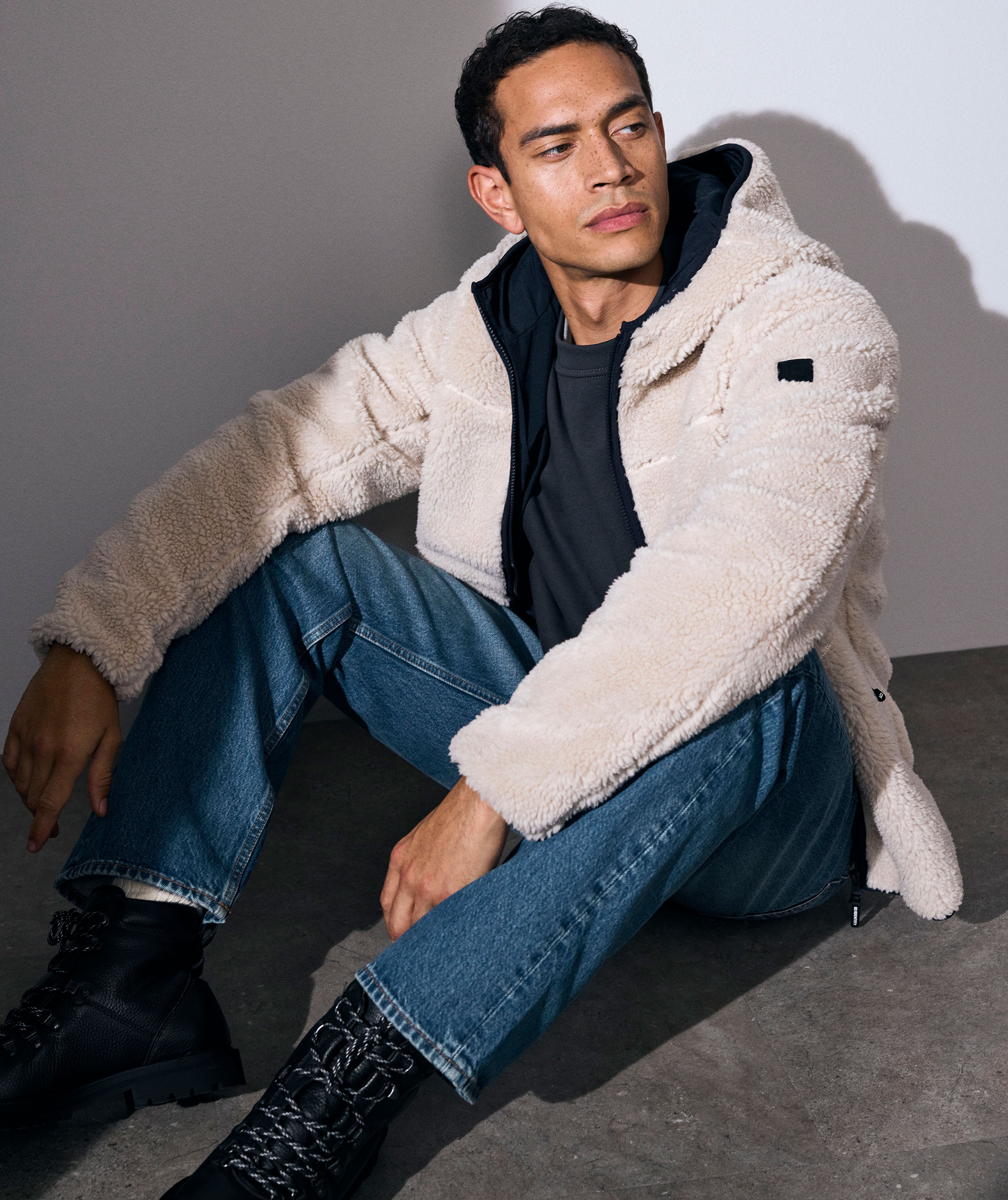 ID pile fleece jacket