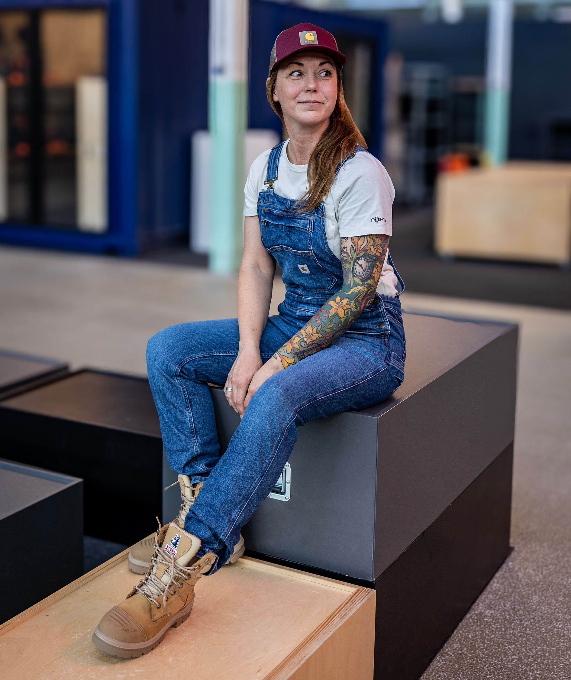 Carhartt denim h&auml;ngselbyxa dam