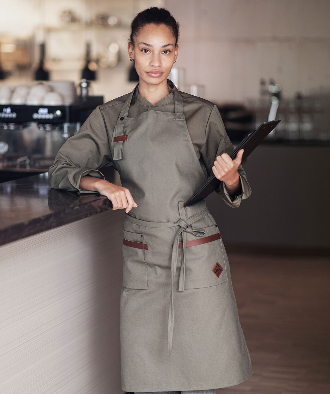 Segers 4093 bib apron, Olive green