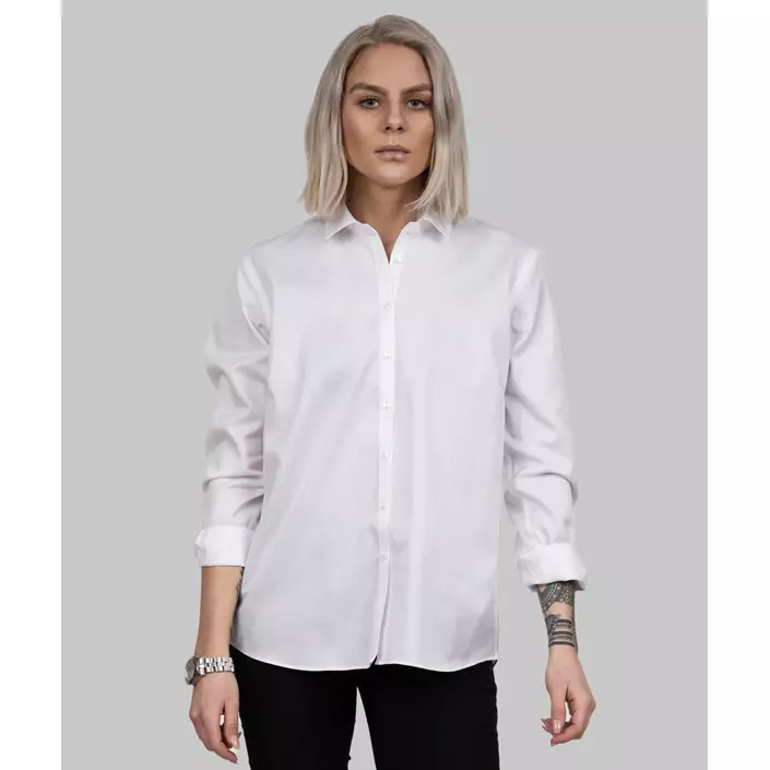 J. Harvest & Frost Twill Green Bow O1 lady relaxed fit shirt, White, large image number 1