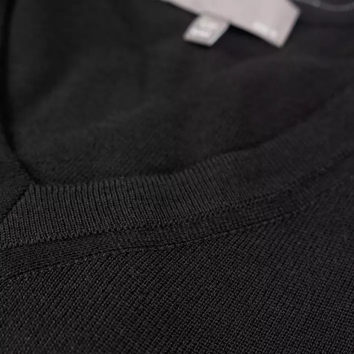 ID stickad tröja med merinoull, Svart, large image number 5