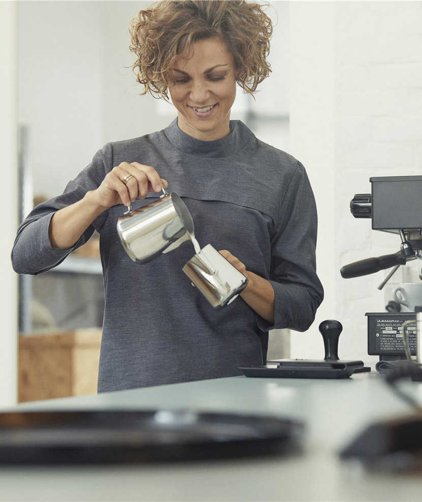 Kentaur A Collection modern fit women's popover shirt, Clay Grey