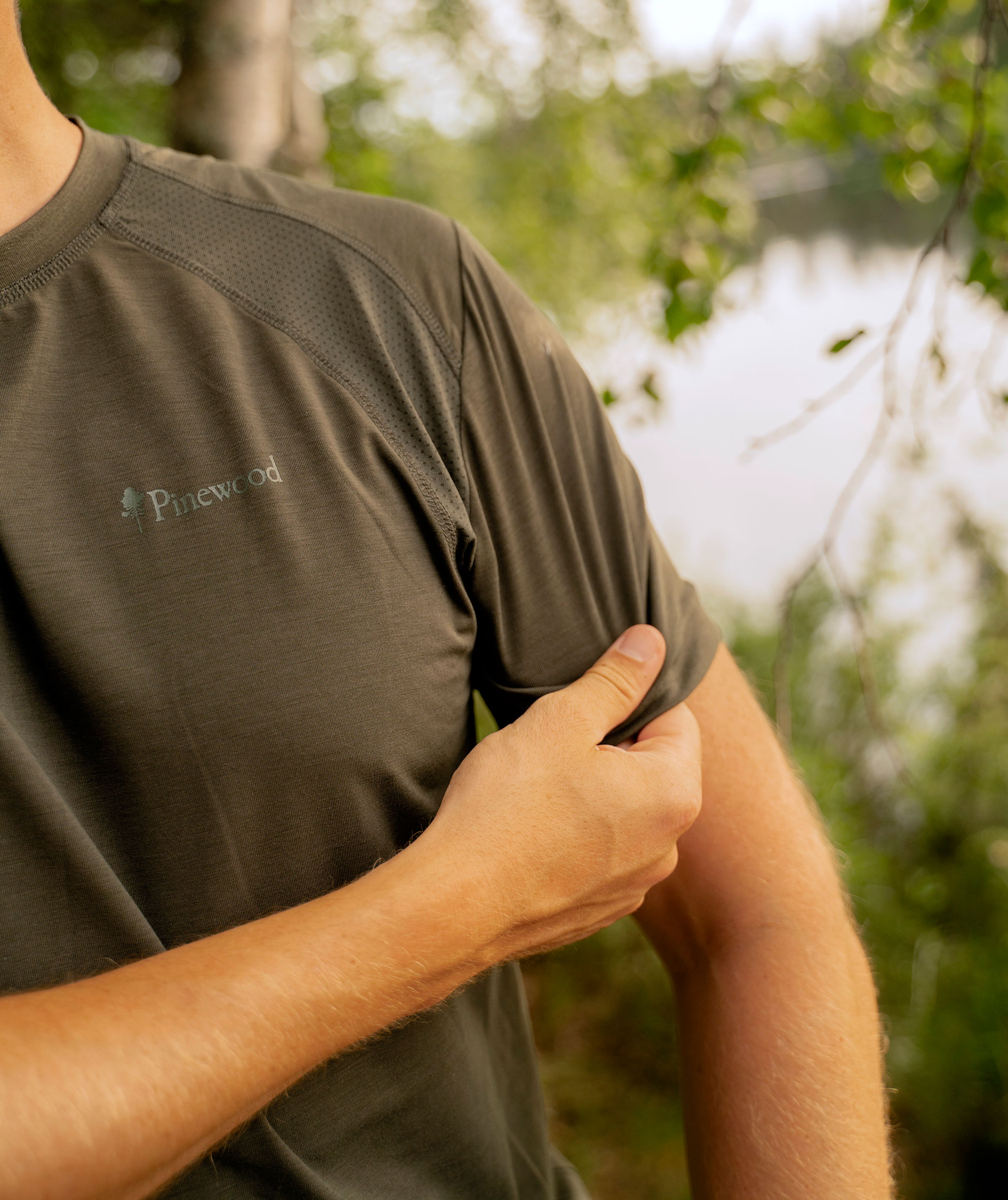 Pinewood Finnveden AirVent Function T-shirt, Moss green, large image number 5
