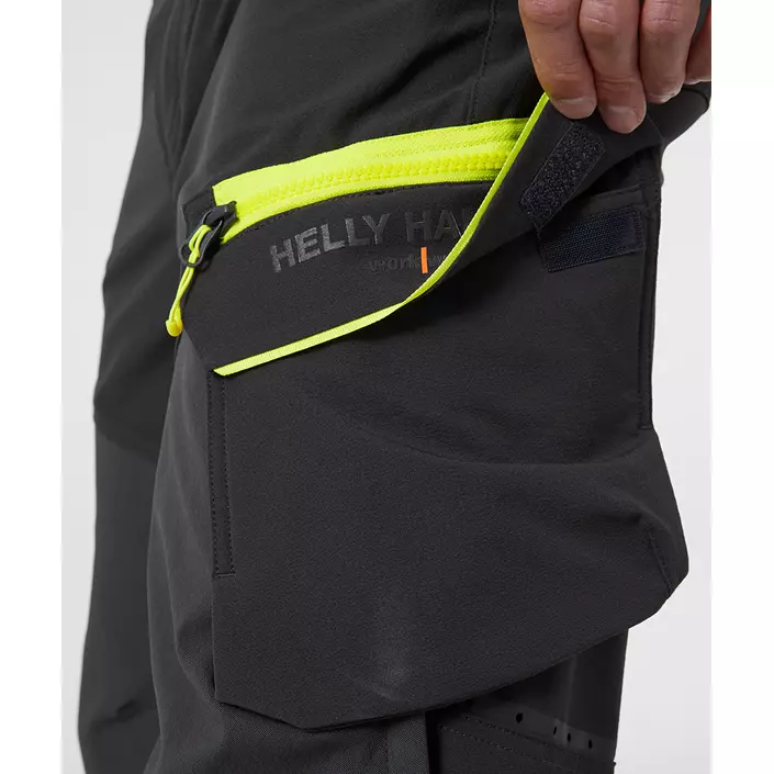 Helly Hansen ICU BRZ servicebukse full stretch, Ebony/Hi-Vis Gul, large image number 5