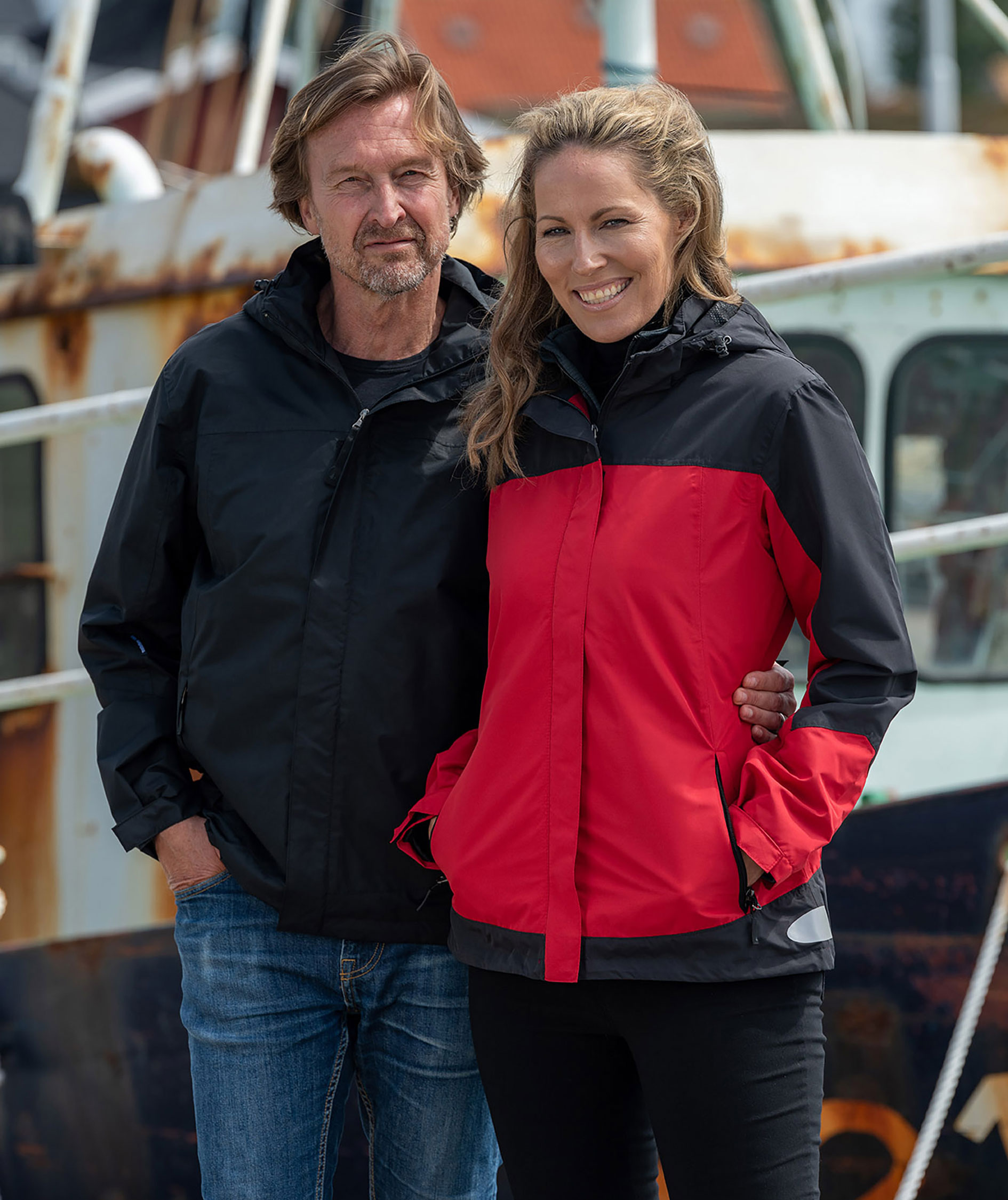 Matterhorn Russel shell jacket, Black/Red