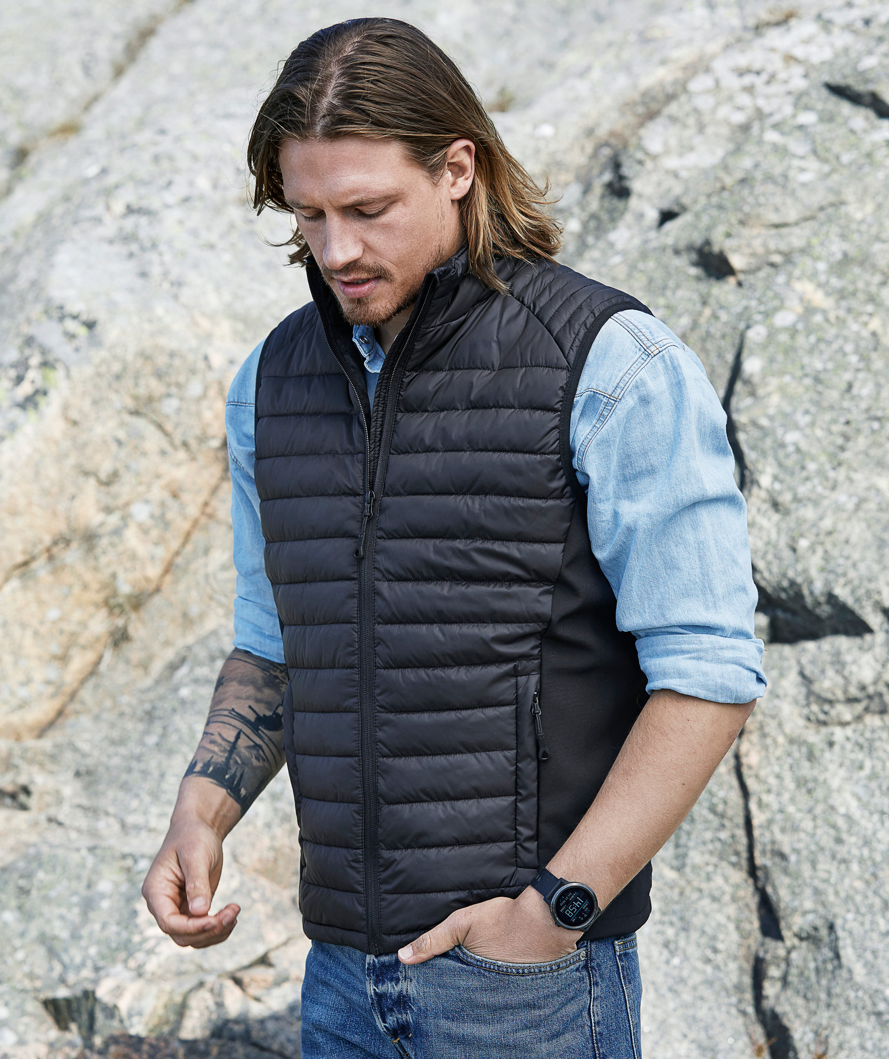 Tee Jays Crossover bodywarmer/vest, Black, large image number 2