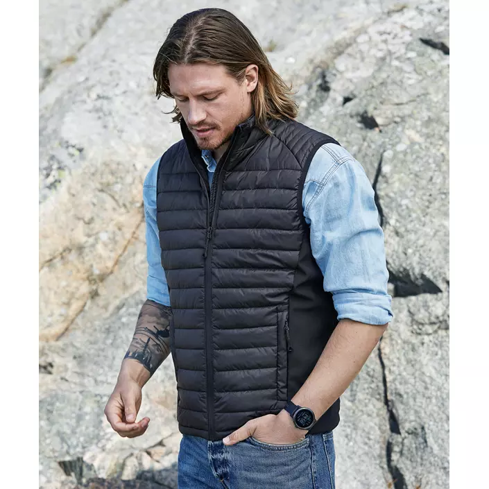 Tee Jays Crossover bodywarmer/vest, Black, large image number 2