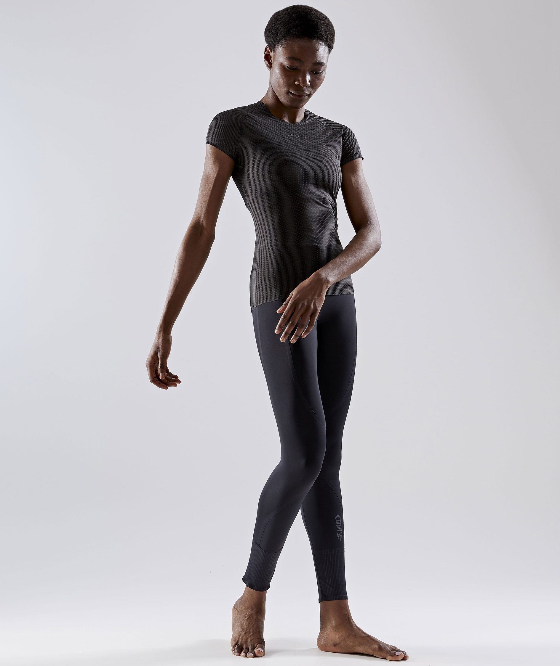 Craft PRO Dry Nanoweight women's T-shirt, Black