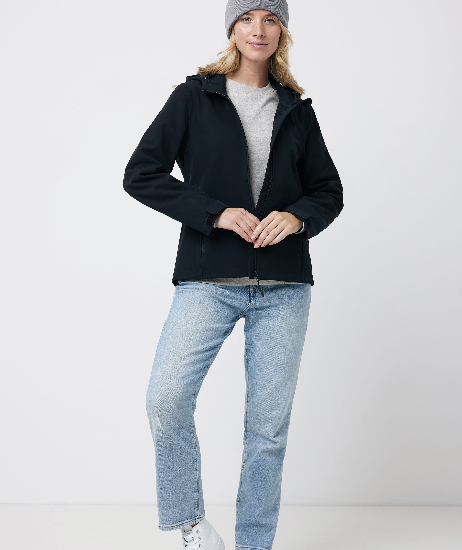 Iqoniq Makalu women's softshell jacket, Black, large image number 9