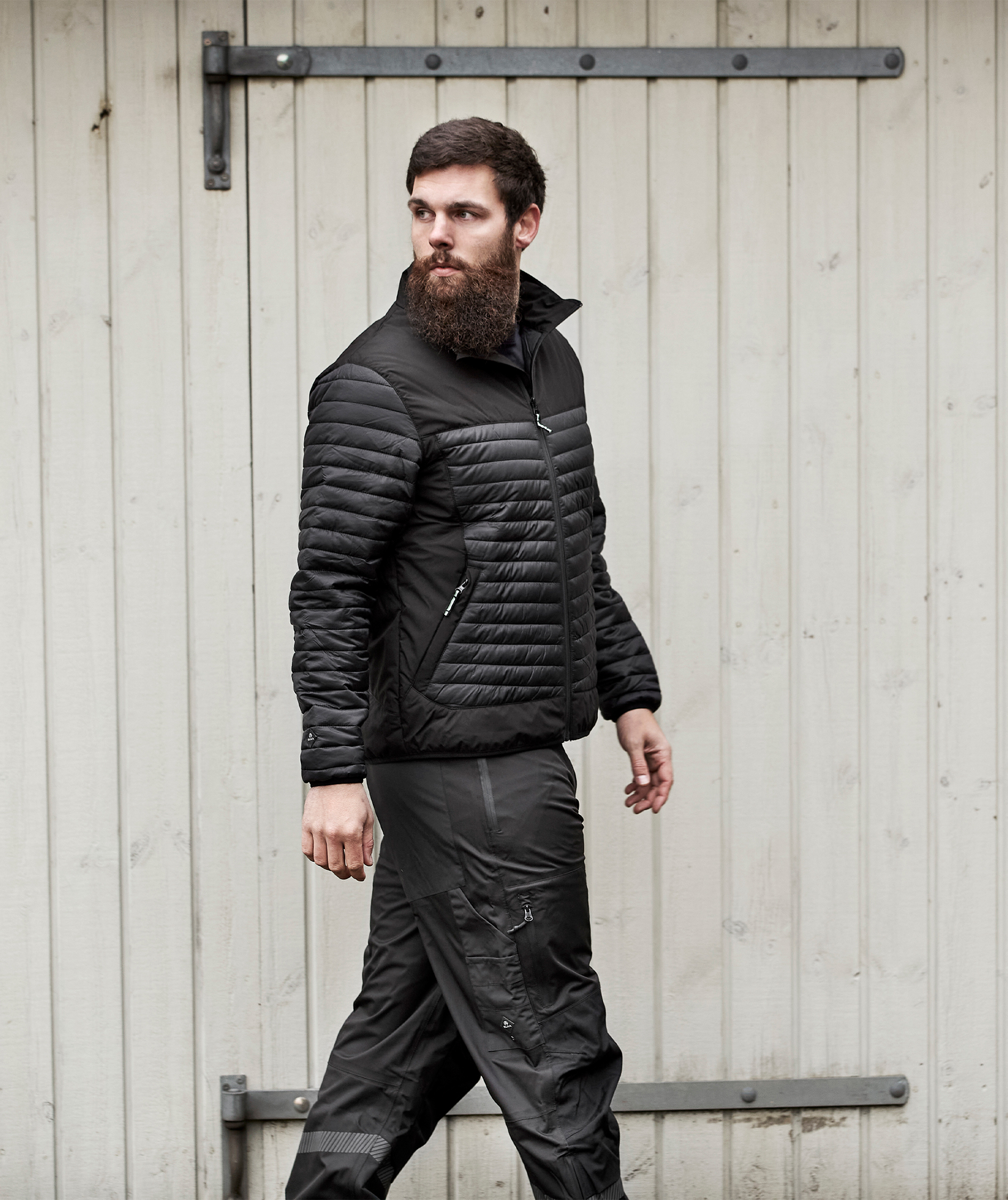 ELKA Elements vadderad jacka, Svart