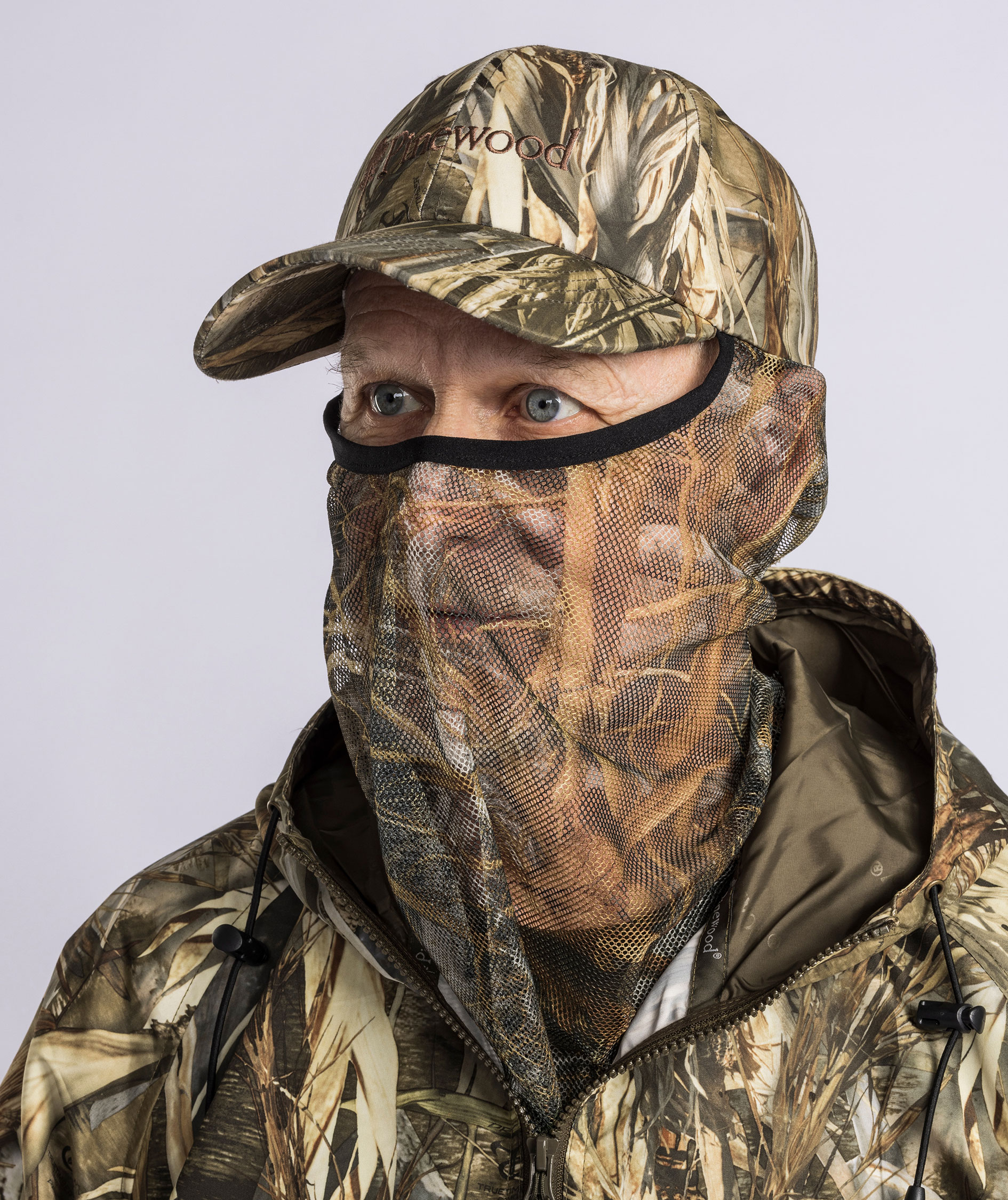 Pinewood Camou kasket med myggenet