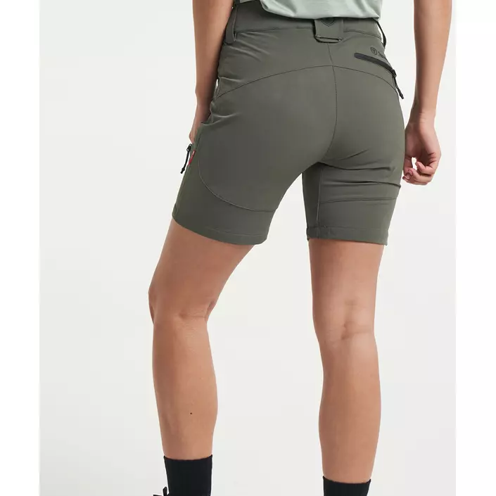 Tenson TXlite Flex dame shorts, Dark Olive, large image number 7