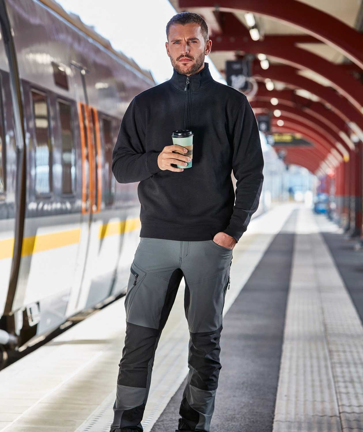 South West Stewart sweatshirt, Svart