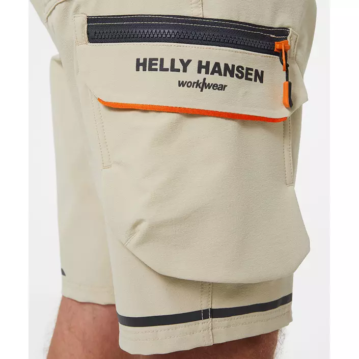 Helly Hansen Kensington Dienstshorts full stretch, Sand/Ebony, large image number 4