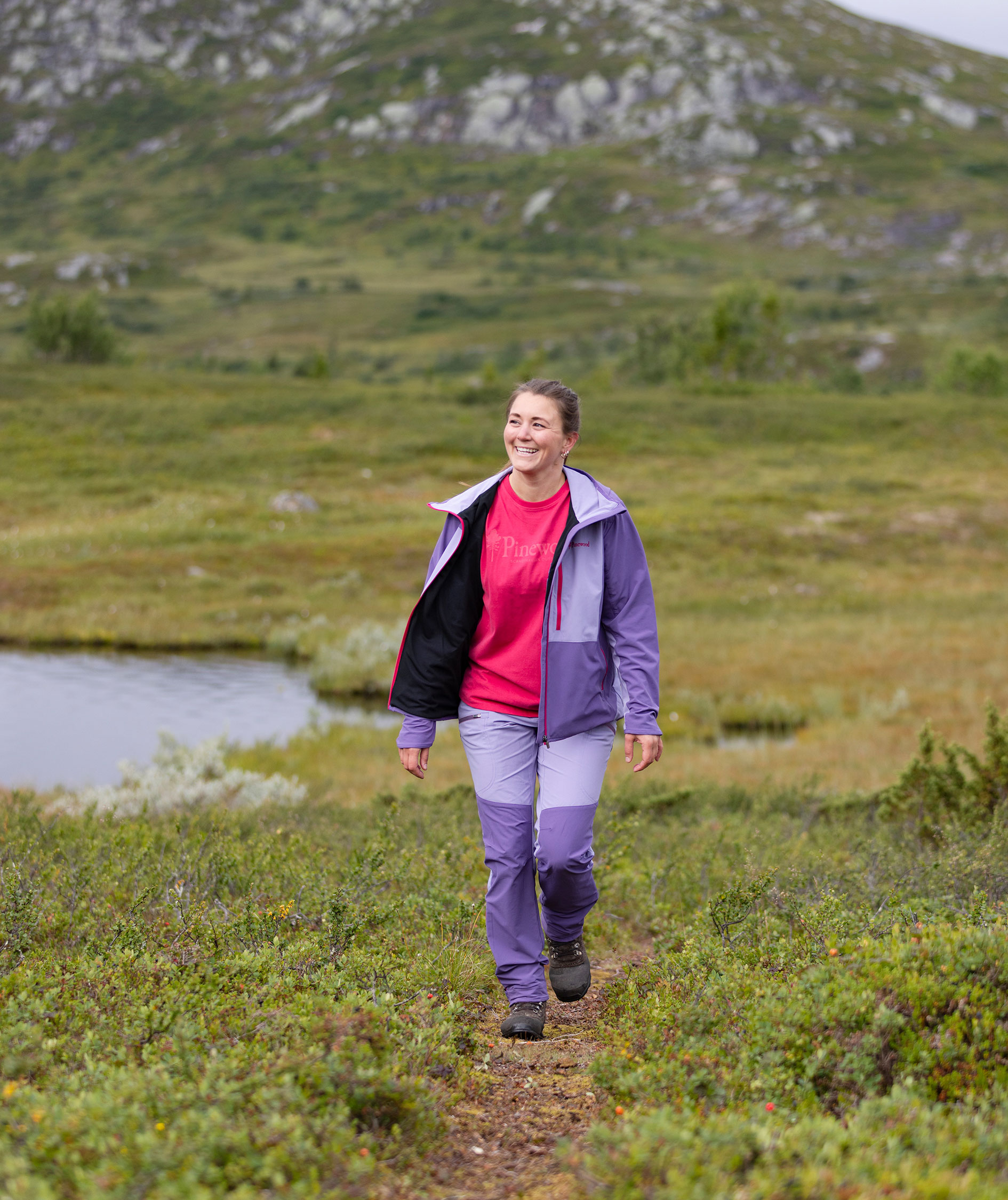 Pinewood Abisko Light damejakke, Light Lilac/Lilac, large image number 10