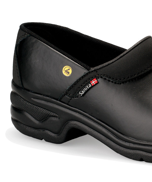 Sanita San Pro Light safety clogs with heel cover S2, Black