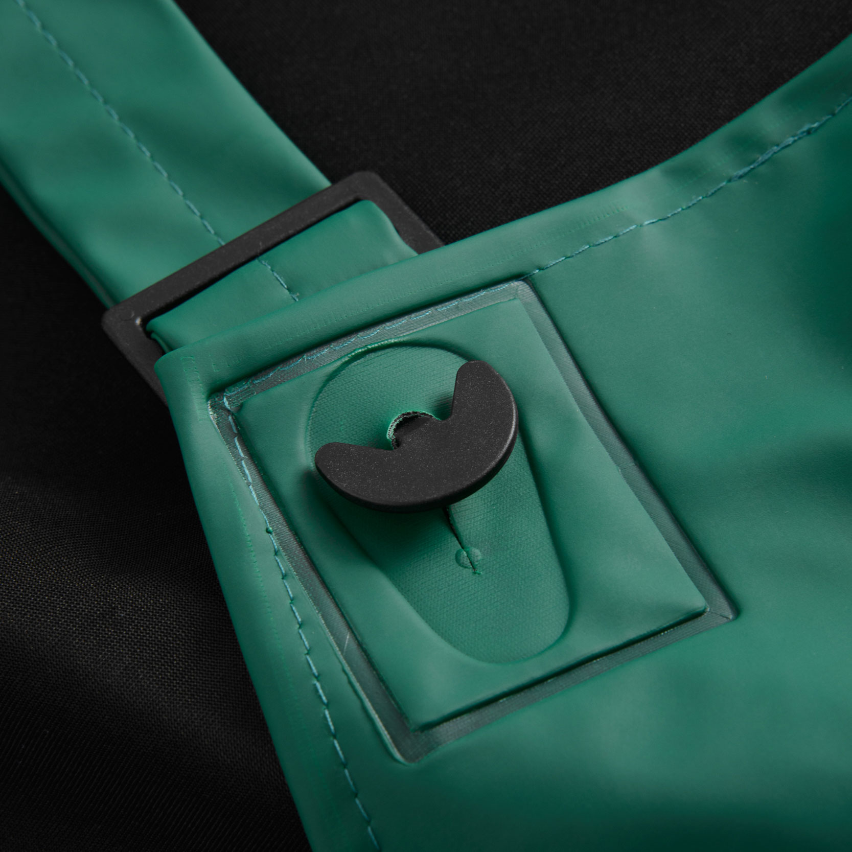 Lyngs&oslash;e bib apron PU/PVC, Light Green