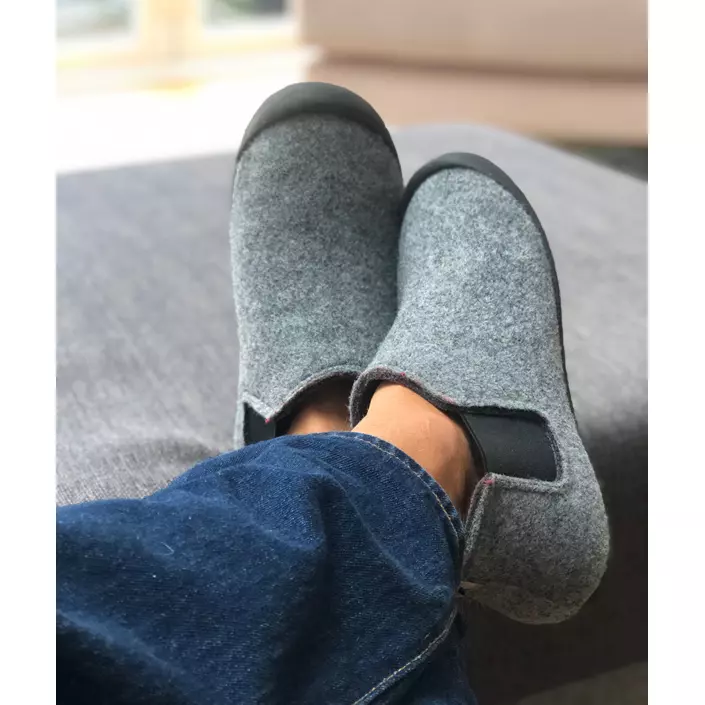 Gumbies Brumby Slipper Boot slippers, Grey/Charcoal, large image number 1