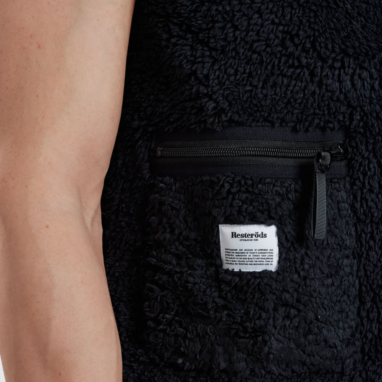 Rester&ouml;ds p&auml;lsfiberv&auml;st, Svart, large image number 4