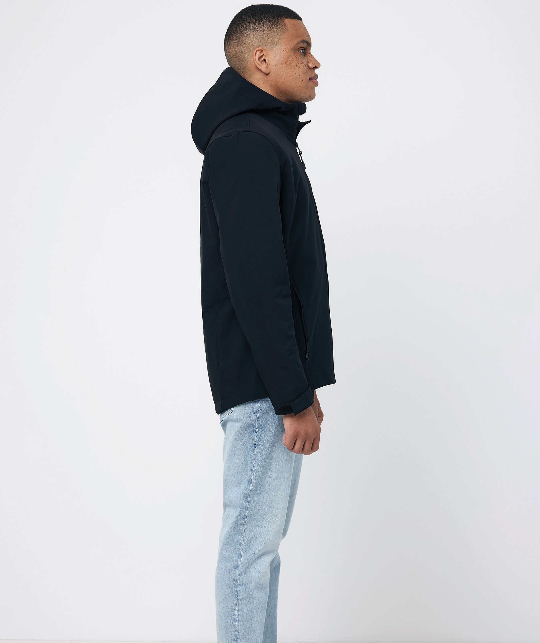 Iqoniq Makalu softshelljacka, Svart, large image number 6