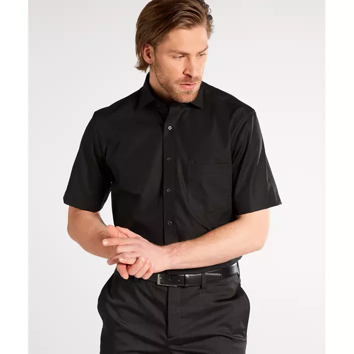 Eterna Modern fit short-sleeved Poplin shirt, Black, large image number 1