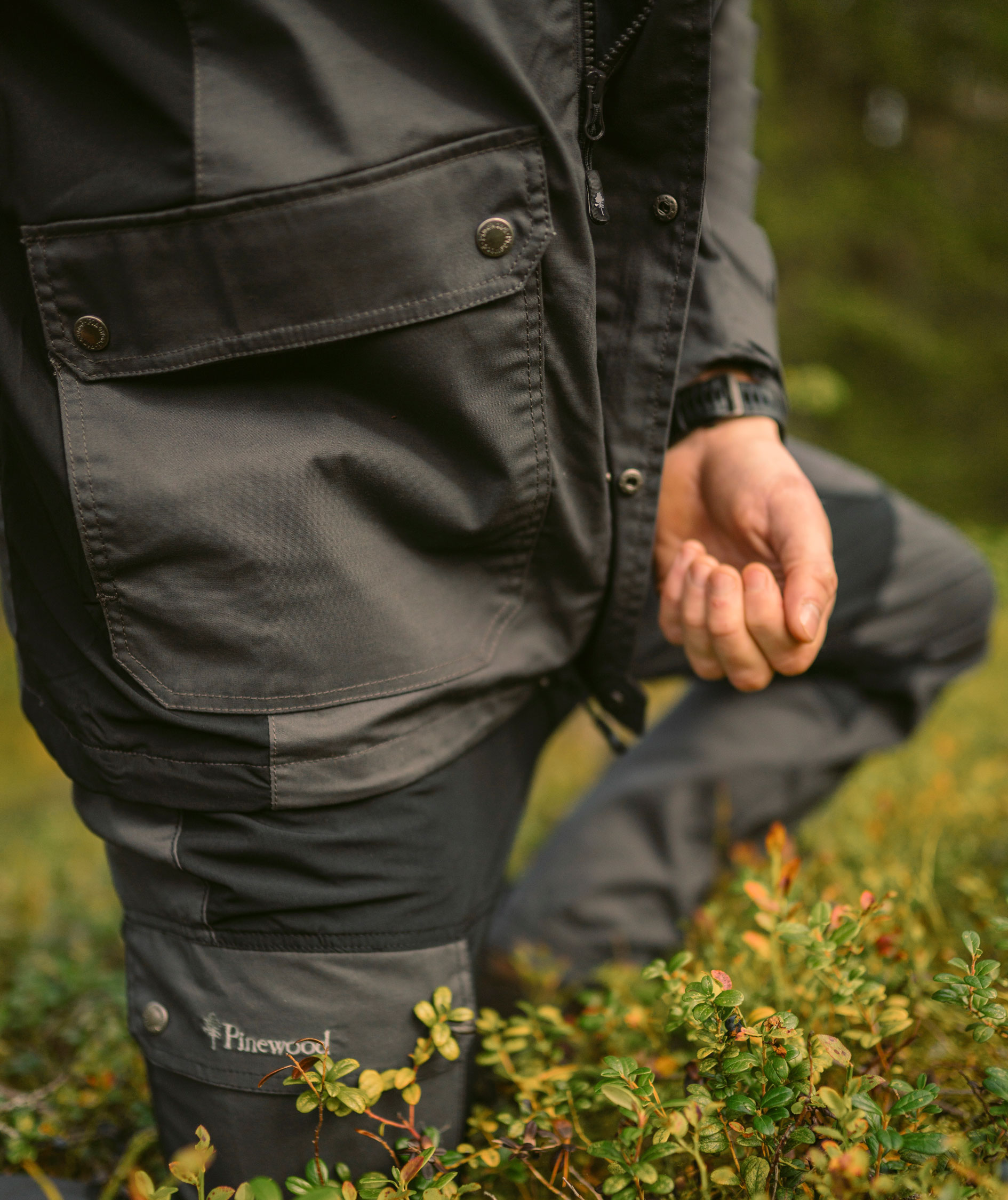 Pinewood Finnveden Trail Hybrid jakke, M&oslash;rk Antracit/Sort, large image number 8