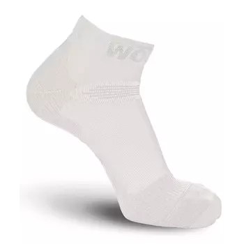 Worik Tout-Court ankle socks, White