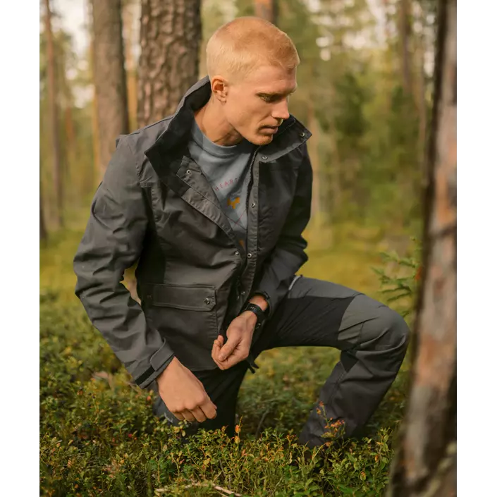 Pinewood Finnveden Trail Hybrid jakke, Mørk Antracit/Sort, large image number 1