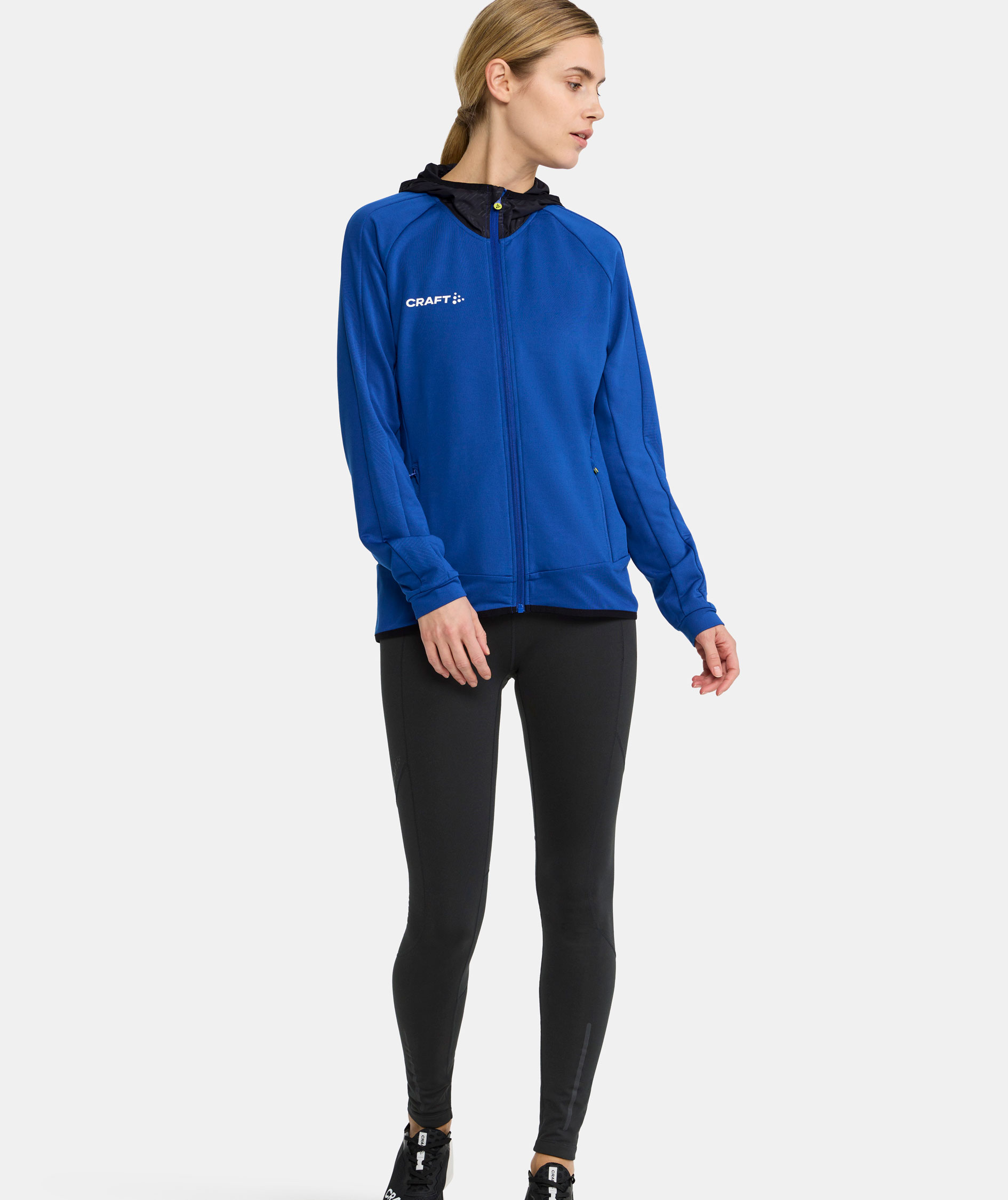 Craft Extend dame h&aelig;ttetr&oslash;je med lynl&aring;s