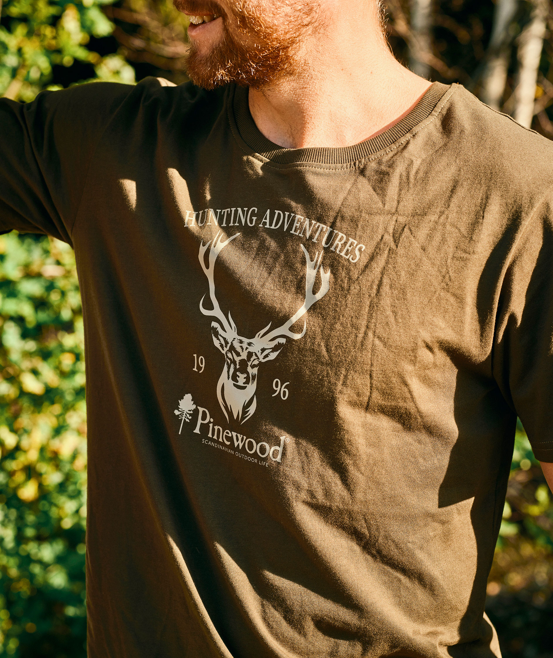 Pinewood Red Deer T-shirt, Green, large image number 3
