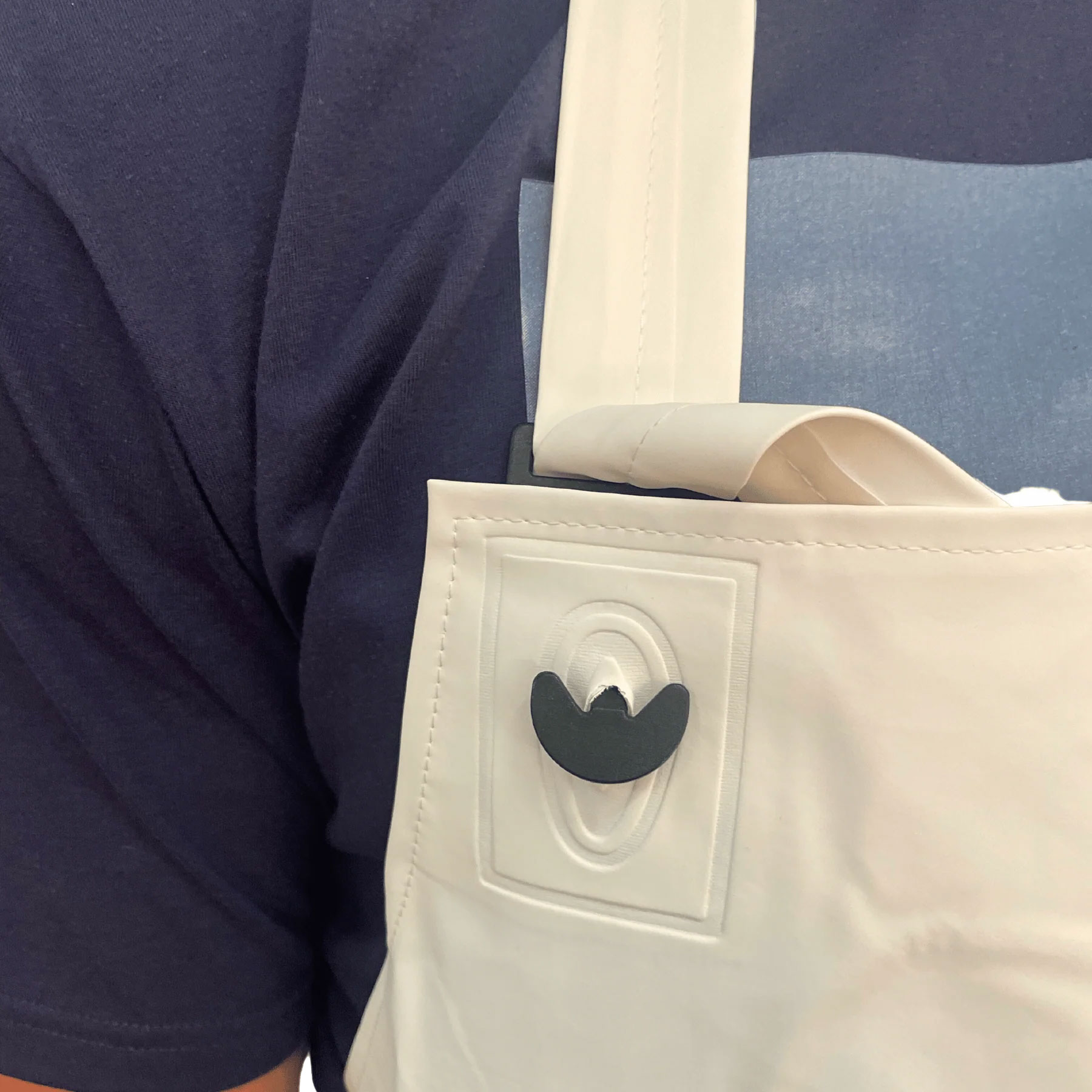 Ocean Menton PVC bib apron, White