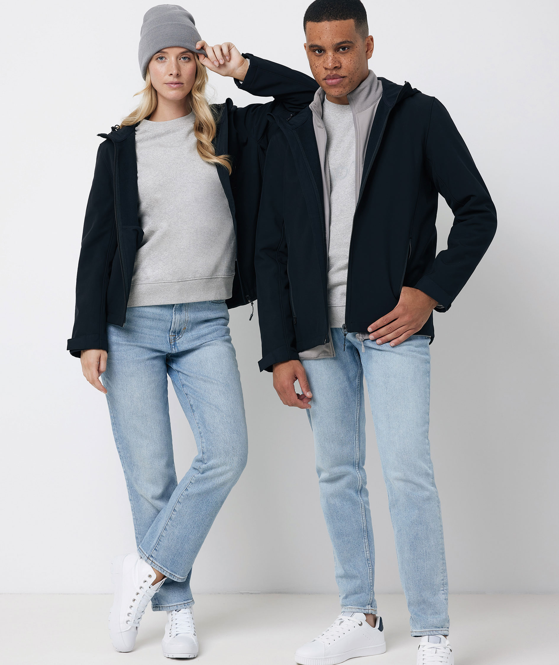 Iqoniq Makalu softshell jacket, Black