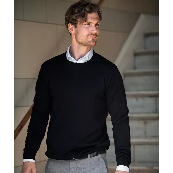 Nimbus Beaufort knitted pullover with merino wool, Black, large image number 1