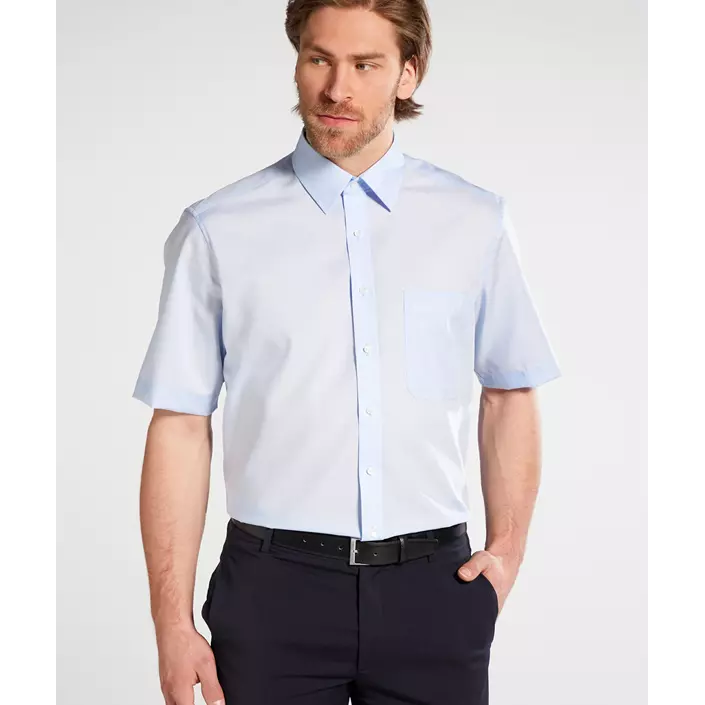 Eterna Uni Comfort fit kortærmet Poplin skjorte, Lyseblå, large image number 1