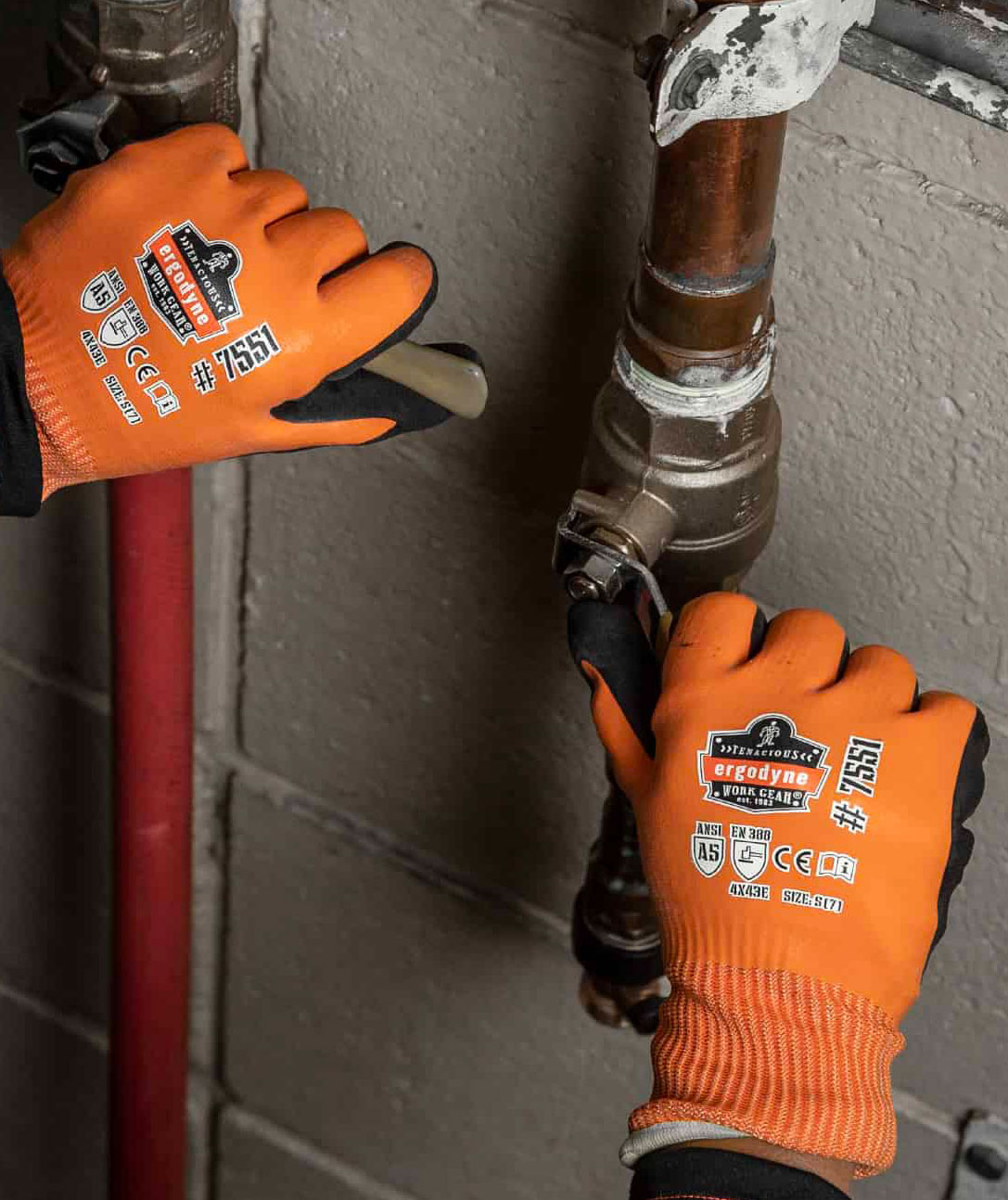 Ergodyne ProFlex 7551 vinterhandskar med sk&auml;rskydd Cut E, Black/Orange, large image number 2