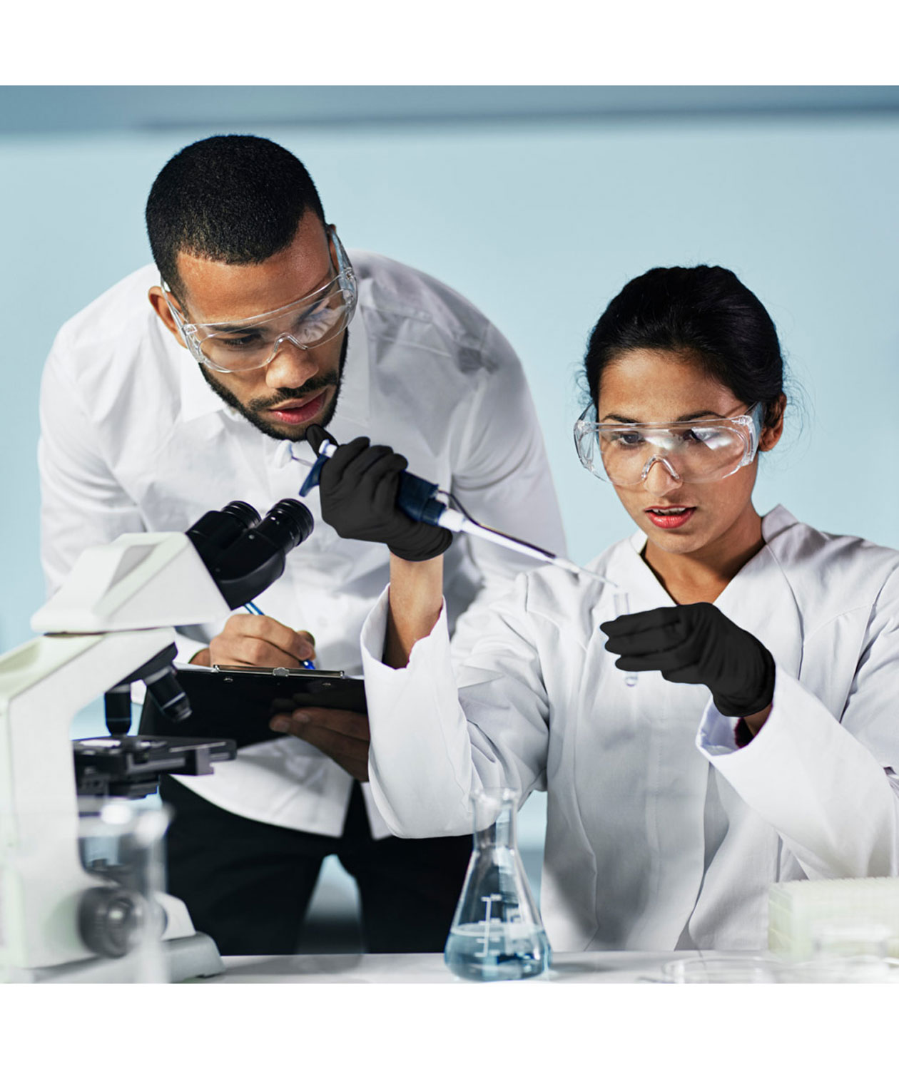 Skytec TX524&trade; nitril eng&aring;ngshandskar 100 st., Svart